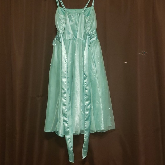 Dress - Picture 2 of 2